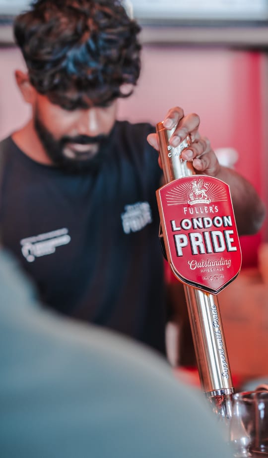 Pint of London Pride Cask being pulled